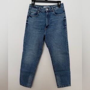 Zara Mom Fit high waist Jeans